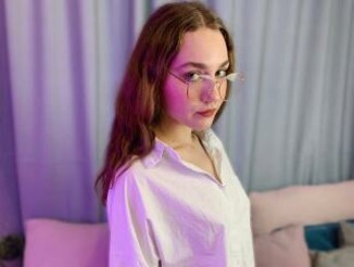 Kelly wings TheCamgirl net 